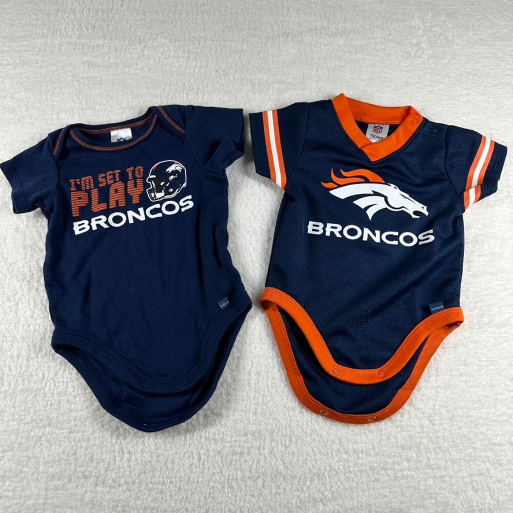 Bundle of NFL Denver Broncos Team Apparel Bodysuit 0-3 months